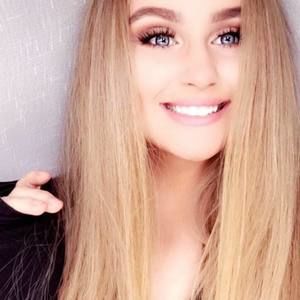 Meet your Posher, Tina